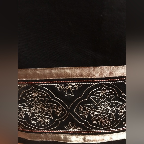 Geoffrey Beene Black Mini Skirt With small Pockets Size 2 - Picture 2 of 12